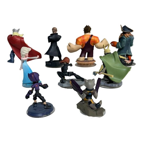 LOT OF 9 Disney and Marvel Infinity Figures Elsa Davey Jones Hiro Thor Loki‎ - Picture 2 of 8